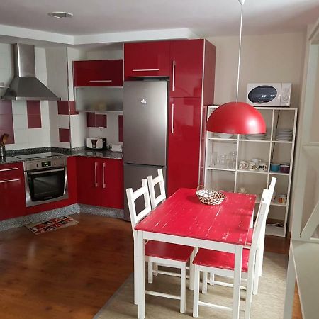 Apartamento Cine Colon Ribadeo Ngoại thất bức ảnh