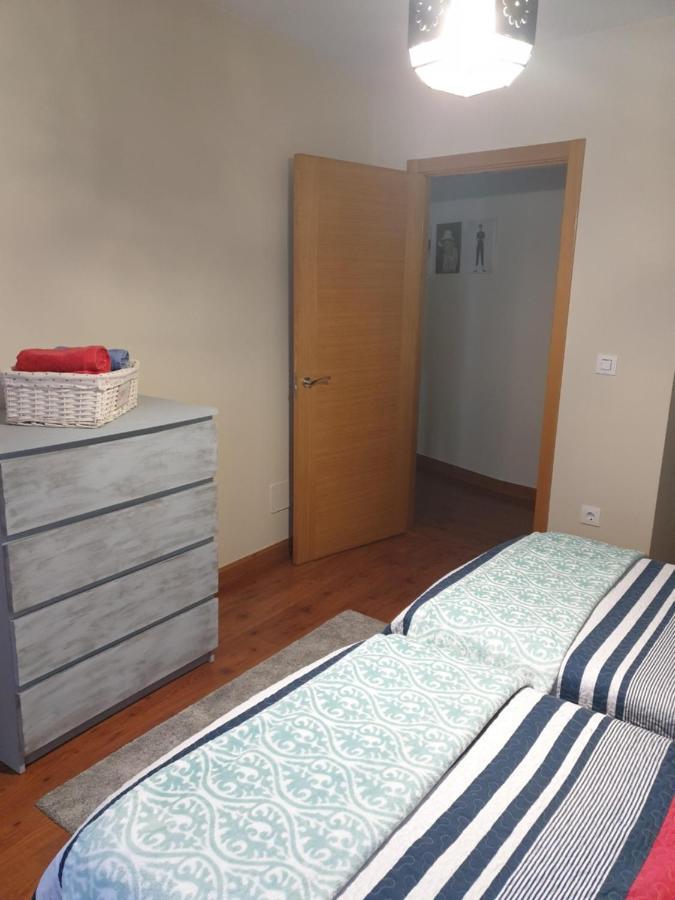 Apartamento Cine Colon Ribadeo Ngoại thất bức ảnh